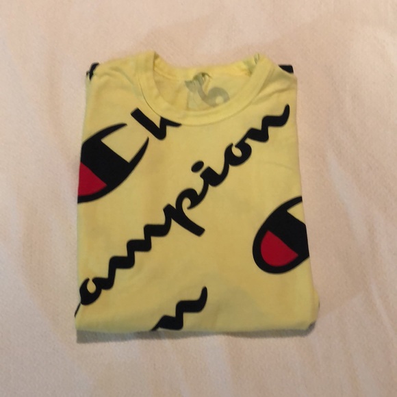 Champion Repeating Logo Streetwear Short Sleeve T-Shirt Size MEDIUM - Picture 5 of 6